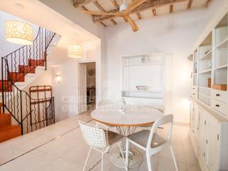 Maison à Centre Històric. Casa de dos plantas con terrazas en mahón