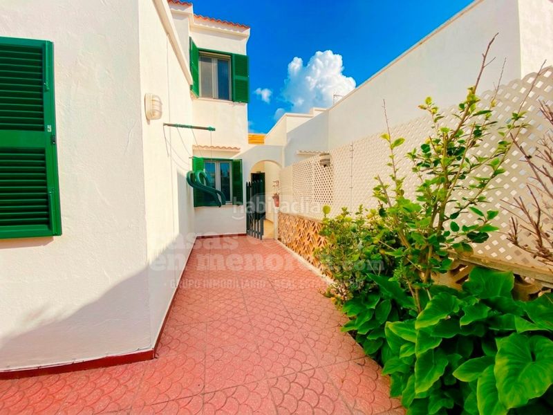 Foto abe335aa-5ad6-46d0-a002-32360c6e5e8f. Casa amb piscina a Cala Blanca Ciutadella de Menorca
