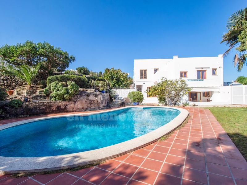 Foto a9c54fac-5443-4c50-8018-9233a620784f. Casa amb aparcament piscina a Santa Anna-Sol de l´Est Es Castell