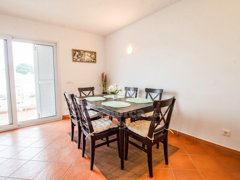 Foto b386a460-4f6e-4da0-b275-aee75a083bc2. Apartament amb aparcament piscina a Port d´Addaia Es Mercadal