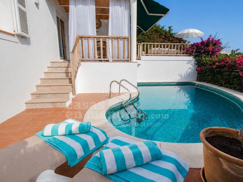Foto d57272fd-f900-4d04-94dc-26725187a7d8. Casa amb piscina a Cala Llonga-Sa Mesquida Maó / Mahón