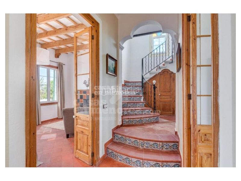 Foto 09b79956-dd3f-41b9-bf96-c0cbeea780fb. Masia amb aparcament piscina a Ferreries poble Ferreries