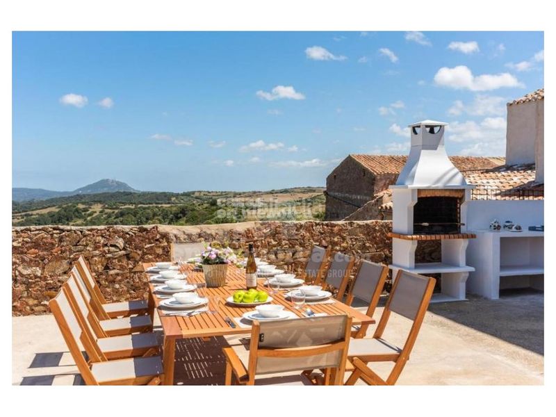 Foto 11b9682f-9fb9-49ff-a08e-d2d2be9fa69a. Masia amb aparcament piscina a Ferreries poble Ferreries