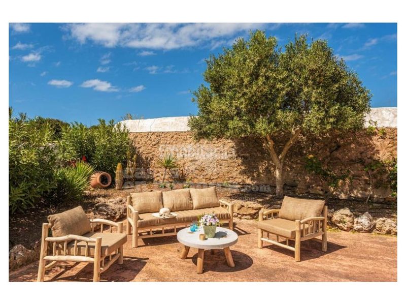 Foto aee76ad4-dc5f-4943-bac1-5651a079554e. Masia amb aparcament piscina a Ferreries poble Ferreries