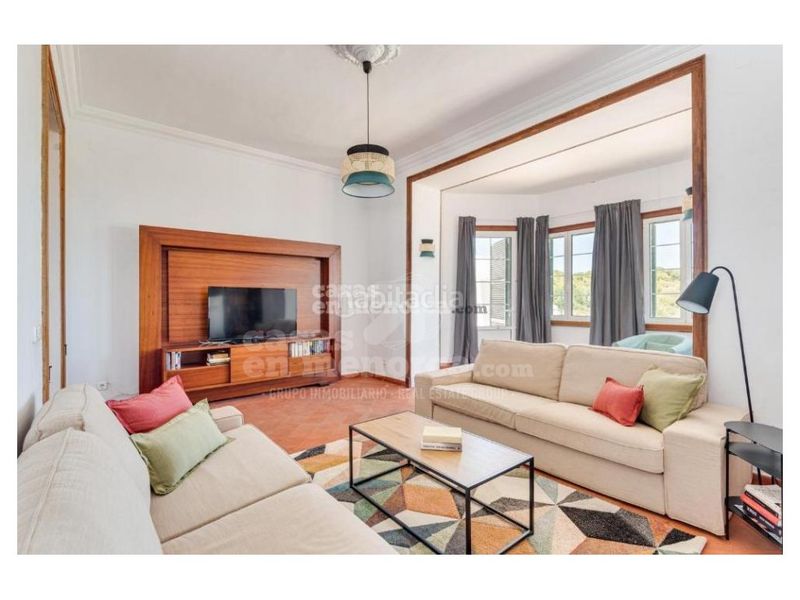 Foto f4ed914f-3a4d-4743-b5c3-16d383e550af. Masia amb aparcament piscina a Ferreries poble Ferreries