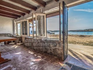 Casa a Na Macaret. Casa en primera línea de mar en macaret