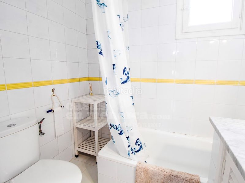 Foto 1adbf120-5d5f-4b06-91c4-e2d70244c944. Apartament amb piscina a Son Parc Es Mercadal