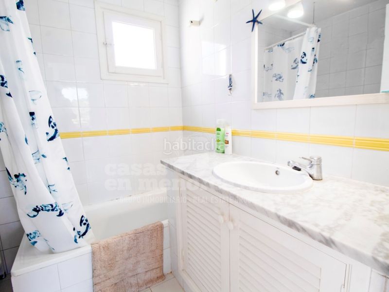 Foto 5c93918b-1ba4-460d-b75f-2f6e35b8e1b0. Apartament amb piscina a Son Parc Es Mercadal