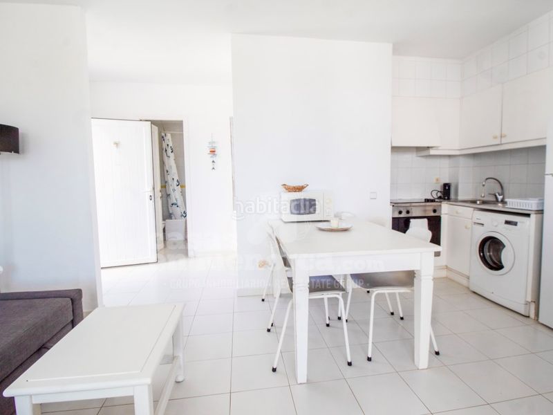 Foto a9372977-1c2b-4684-99fd-59c8aa7dcdb1. Apartament amb piscina a Son Parc Es Mercadal