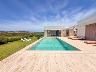 Haus in Cala en Blanes. Chalet nuevo a estrenar con vistas al mar