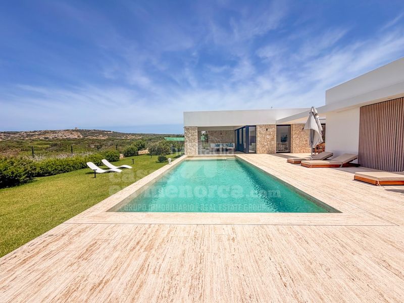 Foto 872bfd27-6cda-4abb-9385-6d97b676c8dd. Casa amb piscina a Cala en Blanes Ciutadella de Menorca
