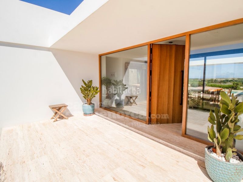 Foto fb05a503-0294-497f-a85a-e6fc8e1a0b03. Casa amb piscina a Cala en Blanes Ciutadella de Menorca