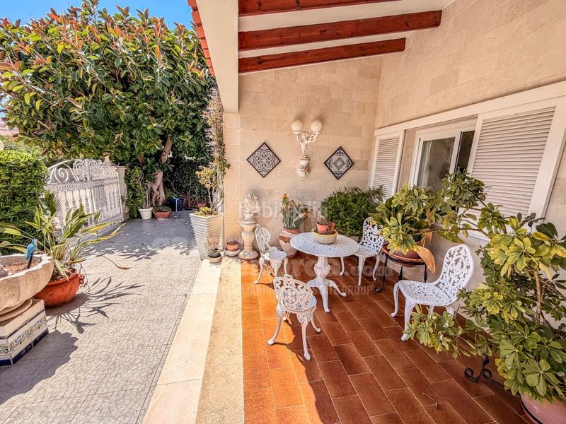 Foto cbead618-9438-4ccf-be29-de69a226a901. Casa amb aparcament a Ciutadella Ciutadella de Menorca