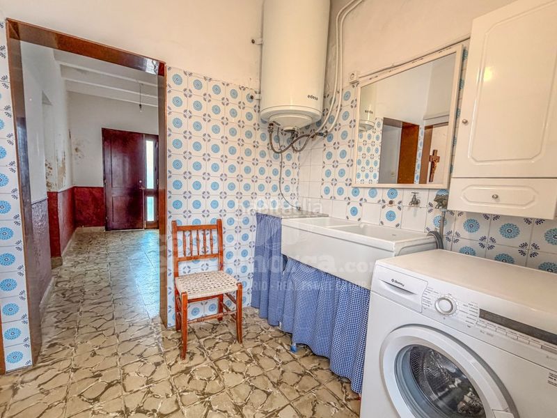 Foto 07890953-f585-46d0-86ae-6946a1acd51b. Casa amb aparcament a Ciutadella Ciutadella de Menorca