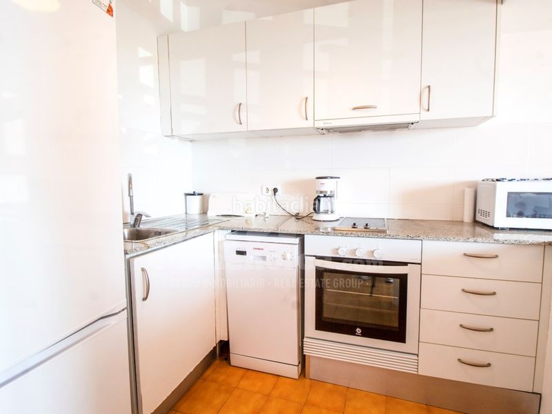 Foto 06120532-e683-490c-8a2e-e3d0da7bfe0c. Apartament amb aparcament piscina a Son Parc Es Mercadal