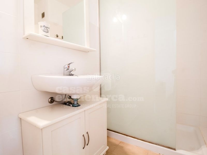 Foto fa79a25a-f8f1-4f7b-9bda-afd7e9a1ac40. Apartament amb aparcament piscina a Son Parc Es Mercadal