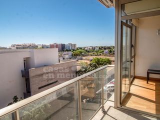 Àtic a Camí de Ses Vinyes. Ático dúplex con piscina y parking en mahón