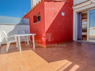 Penthouse in Camí de Ses Vinyes. Ático dúplex con piscina y parking en mahón