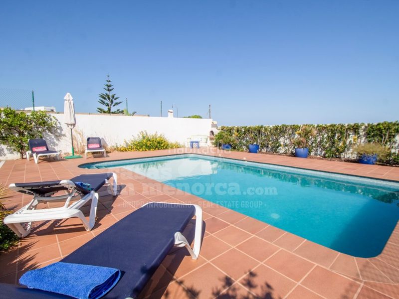Foto e8f79f2d-b596-4f72-a557-d20a90aaa2a0. Casa amb aparcament piscina a Cala Llonga-Sa Mesquida Maó / Mahón