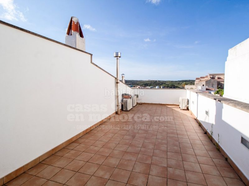 Foto e17a56a5-d3b6-4c18-8a46-6d667ce2e8f9. Casa a Centre Històric Maó / Mahón