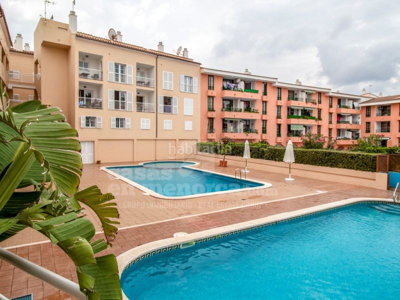 Foto 4ff1fc8b-bba8-4ee3-9361-45d71d9212bb. Apartament amb aparcament piscina a Santa Anna-Sol de l´Est Es Castell