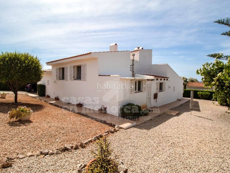 Foto bdedef33-ef56-41f3-b075-1f3e9a2ee283. Casa amb aparcament piscina a Binibèquer Sant Lluís