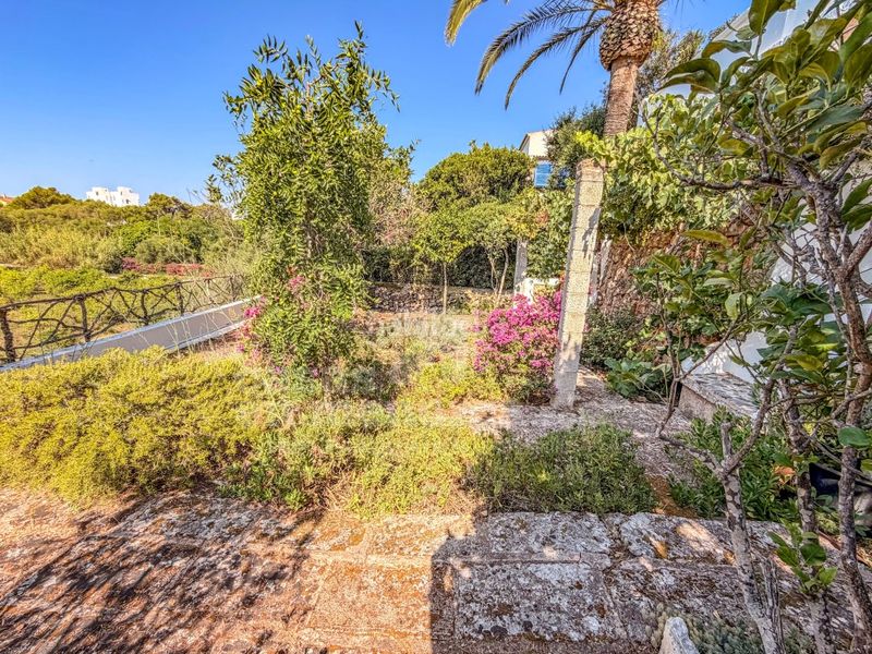 Foto 1ed95811-63e6-4101-b095-ae9c3f34136b. Casa amb aparcament a Cala Blanca Ciutadella de Menorca