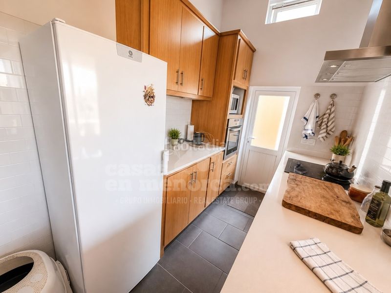 Foto fc0dd46b-d9e9-4ba9-90bd-269ada3fb381. Casa amb aparcament a Cala Blanca Ciutadella de Menorca