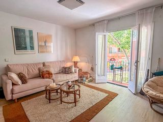 Apartment in Es Castell. Primer piso con terraza en es castell