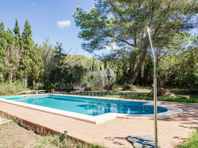 Foto ecb07577-f79e-4a37-8a22-4ae5d9b388eb. Masia amb piscina a Es Grau-Serra Morena Maó / Mahón