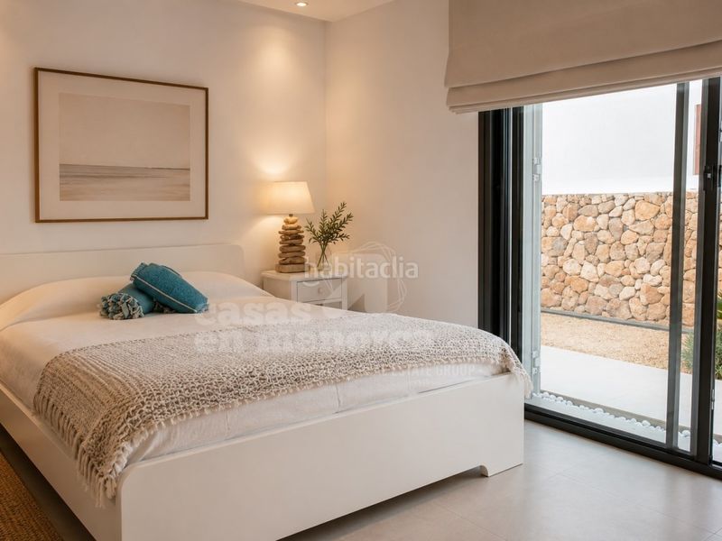 Foto 2bba7915-3337-4c0c-abca-78f35a51bd3b. Casa amb piscina a Punta Grossa Es Mercadal