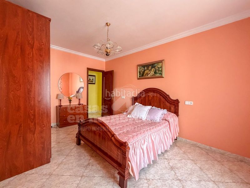 Foto ca307cd0-d8f7-40f6-b019-f5e51b1e7a7f. Pis a Alaior poble Alaior