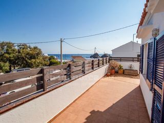 Maison à Cala Llonga-Sa Mesquida. Chalet con vista al mar en sa mesquida