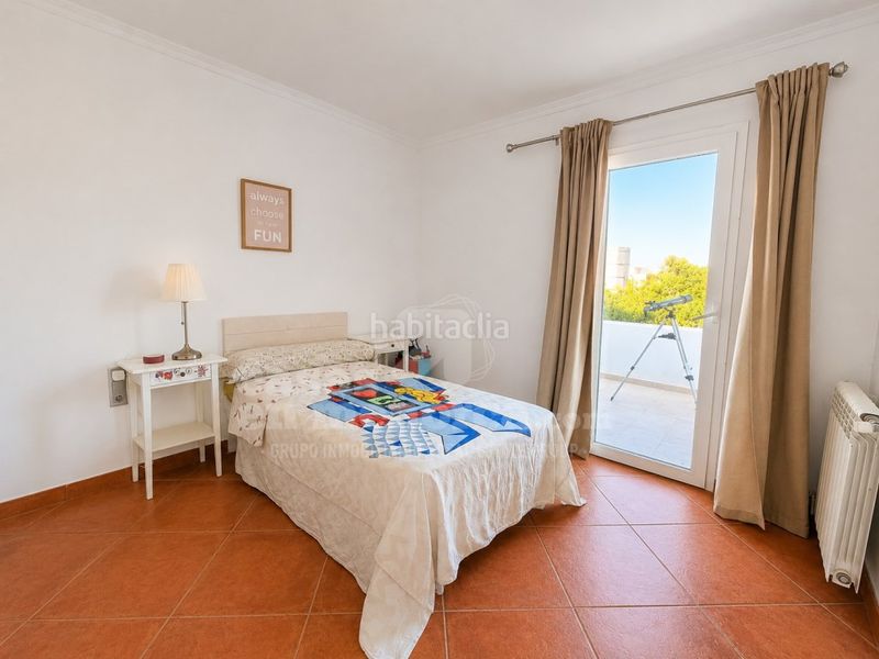 Foto 0858805d-a526-4961-8053-d5c7f5a8e904. Casa amb aparcament piscina a Cala en Blanes Ciutadella de Menorca