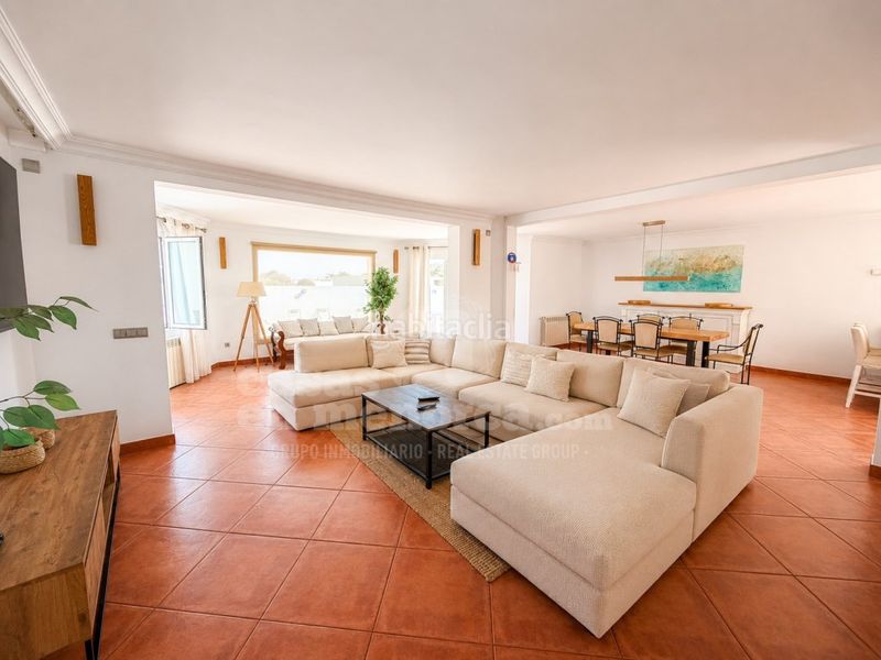 Foto 348967ab-e55e-4766-b72e-6eaea475a10b. Casa amb aparcament piscina a Cala en Blanes Ciutadella de Menorca