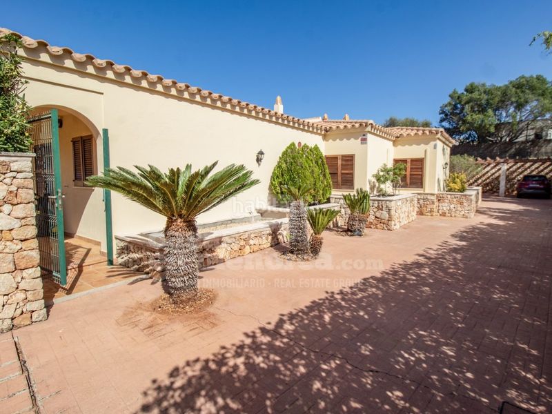 Foto 676ab967-480a-44b9-9a90-a02cd815f7e9. Chalet con riscaldamento parcheggio piscina in Cap d´en Font-Binissafúller Sant Lluís