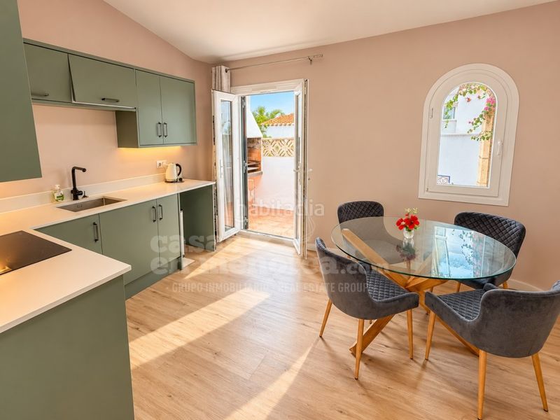 Foto 703cc584-c23c-4833-8792-dbe584849f29. Casa amb aparcament a Cala d´En Bosch-Serpentona Ciutadella de Menorca