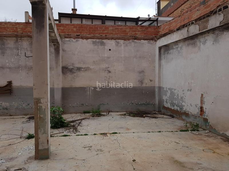 Foto 4ab529b2-4f83-44d1-94c8-9e9ce659584c. Nave industrial local con terreno en Moncada