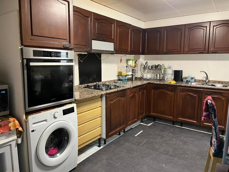Foto 62f36a16-6374-4ac1-aeb3-80ba77736ef8. Location appartement avec parking dans Centro Xirivella