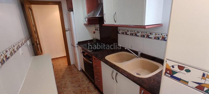 Foto ce4534bf-f0b5-481d-b321-a56702e427a4. Lloguer pis a Nou Moles Valencia