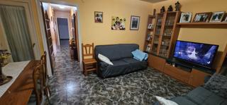 Appartement à Cerdanyola Sud. Piso reformado en comunidad reducida
