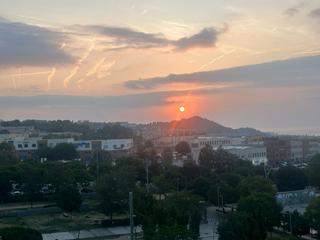 Pis a Rocafonda. Vivienda totalmente reformada con vistas a mar y montaña