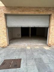 Miete Geschäftsraum in Casc Antic - Nou Cambrils. Local de 190m2 en alquiler  nou cambrils!