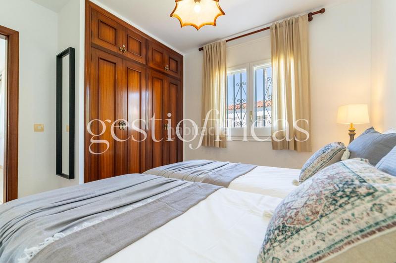 Foto eb1a8db9-91c4-4620-bd5b-3877c03fe5c8. Chalet avec parking piscine dans mar Cambrils Cambrils