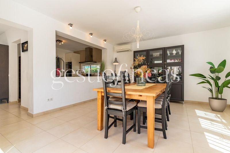 Foto 0acc958c-d754-477f-b248-8c83cf859331. Chalet avec chauffage parking piscine dans mar Cambrils Cambrils