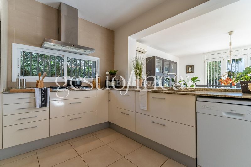 Foto ea77587d-9b82-4122-900e-4dc0ea924b2c. Chalet avec chauffage parking piscine dans mar Cambrils Cambrils