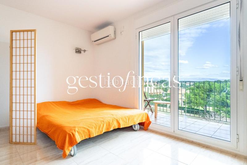 Foto b153644c-2d83-4179-9f22-2615c4a415d7. Studiowohnung mit heizung parking pool in Platja de Mont-roig Mont-roig del Camp