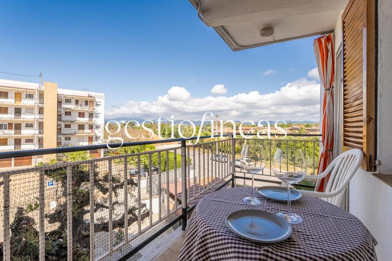 Foto a716a0c1-1618-41a9-81ee-da40cff5797b. Pis amb calefacció aparcament a Regueral - Prat d'en Forés Cambrils