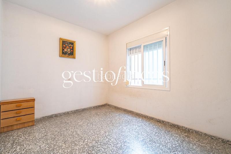 Foto ce1912cb-132d-4dda-8549-d6e99b13e53e. Piso  de 4 habitaciones y dos baños en el centro ! en Cambrils