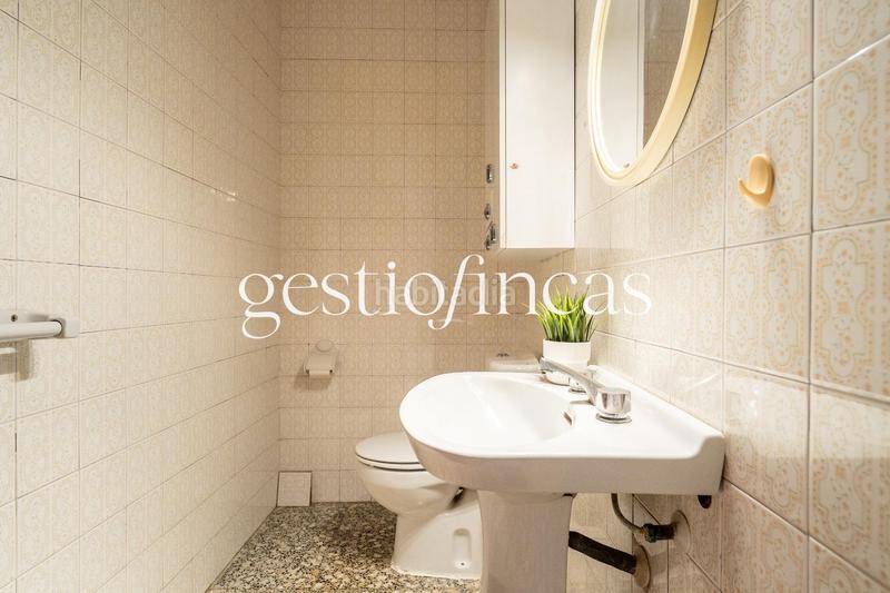 Foto f64bd919-81ca-43cd-9109-2f0743f567fc. Piso  de 4 habitaciones y dos baños en el centro ! en Cambrils